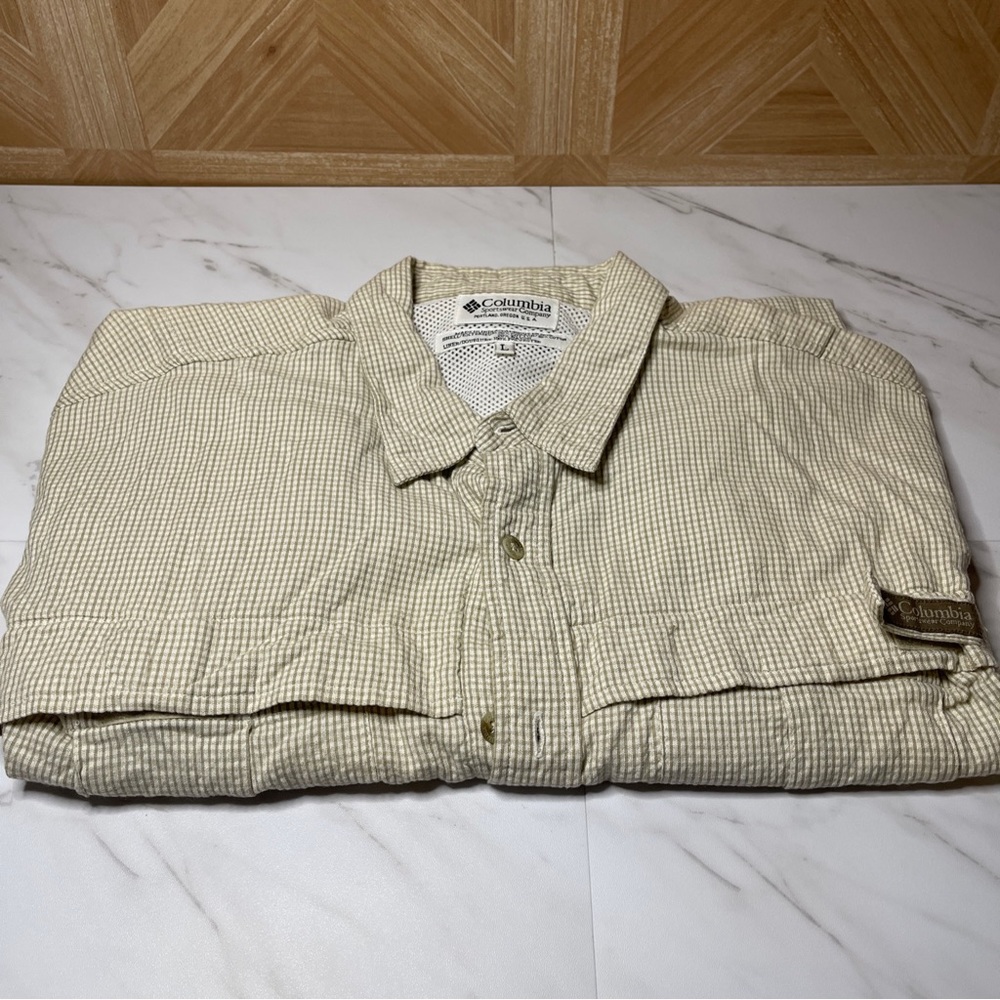 Columbia Mens VTG Short Sleeve Vented Button Up Fishing Shirt Light Brown Large